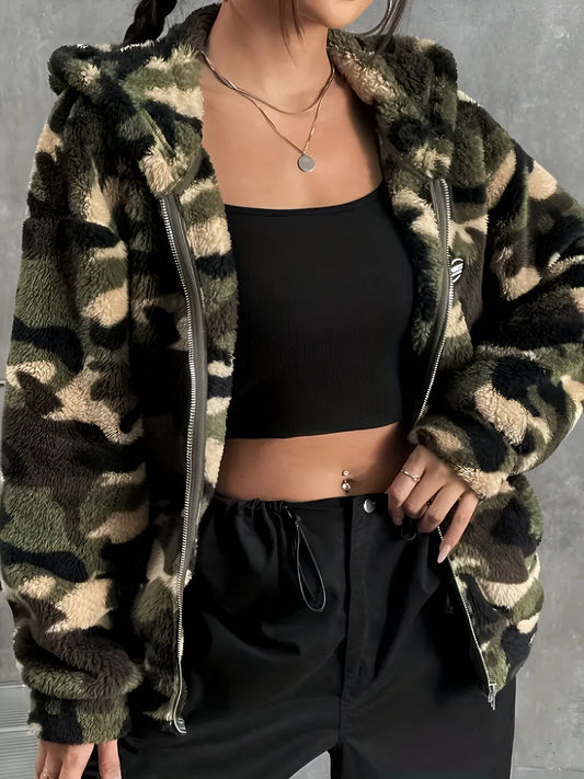 Katya | Veste à capuche camouflage douillette et élégante