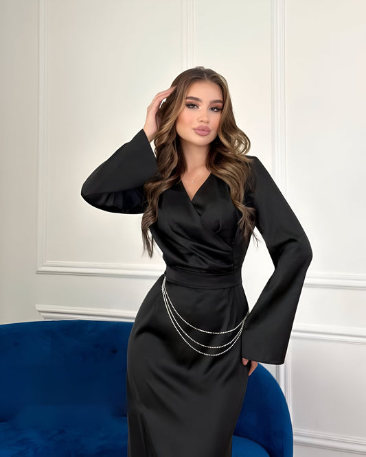 Chryseis | Élégante maxi-robe en satin